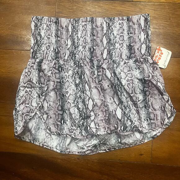 Free People Pants - FP Movement by Free People Anaconda Active Shorts Size Small​